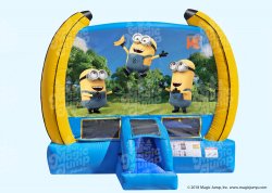 (18) Despicable Me Bounce House 13x13